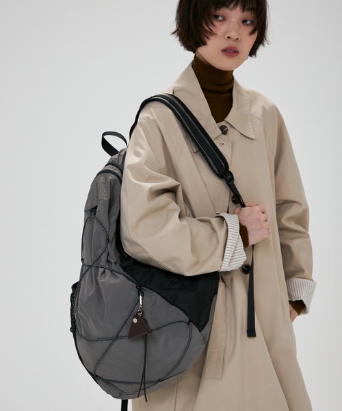 full/fill.(フルフィル)の「mesh pocket sheer back pack / メッシュポケットシアーバックパック(バックパック/リュック・レディース・グレー/アイボリー・FREE)」の12枚目の写真