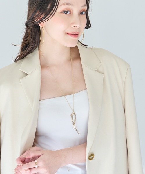 Phoebe(フィービィー)の「2wayスタイリッシュクロスカーブパールブローチネックレス セレモニー/入卒/式典(ネックレス・レディース・イエローゴールド/シルバー・FREE)」の7枚目の写真