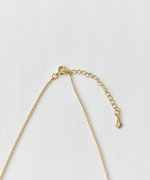 Phoebe(フィービィー)の「2wayスタイリッシュクロスカーブパールブローチネックレス セレモニー/入卒/式典(ネックレス・レディース・イエローゴールド/シルバー・FREE)」の8枚目の写真