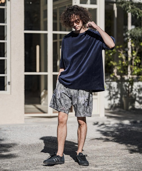 CAMBIO(カンビオ)の「mt10238- 裾絞りベロアルーズシルエットTシャツ(CMB-R0208)(Tシャツ/カットソー・メンズ・ブラック/ネイビー/ホワイト・S/M/L)」の21枚目の写真