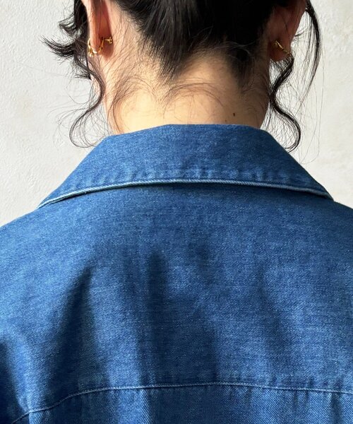 DouDou（ドゥドゥ）の「【インフルエンサーOKOCHI企画】スキッパーデニムシャツ（シャツ/ブラウス・レディース・ブルー・FREE）」の18枚目の写真