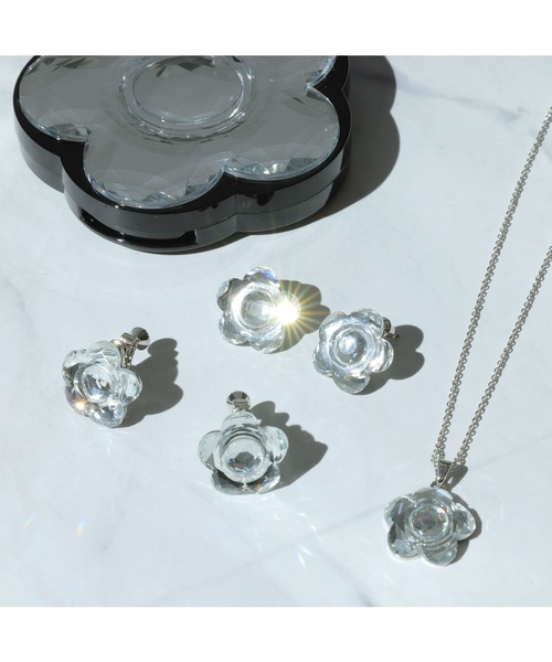 MARY QUANT（マリークワント）の「チアリージュエル イヤリング（イヤリング・レディース・クリア・FREE）」の5枚目の写真