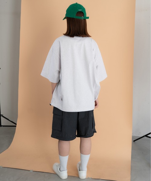 bashful base Oriental（バッシュフルベースオリエンタル）の「【bbO】バックタックコクーンドロストT（Tシャツ/カットソー・メンズ・ホワイト/ライトグレー/ブラック・MEDIUM/LARGE）」の5枚目の写真
