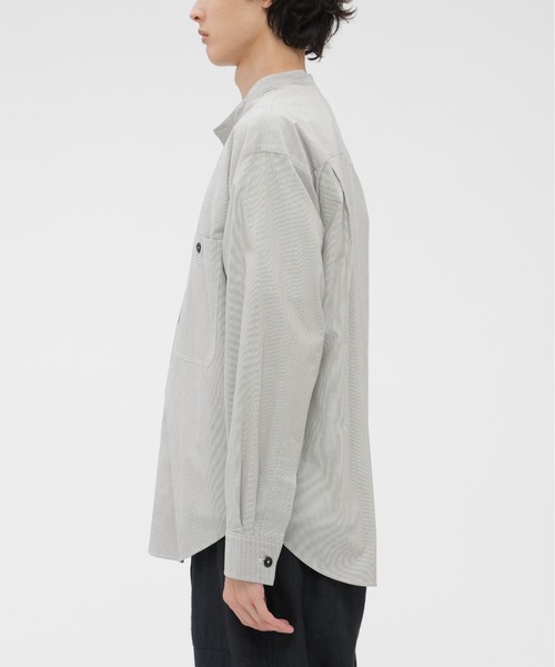 MHL.（エムエイチエル）の「WORN COTTON HAIRLINE STRIPE（シャツ/ブラウス・メンズ・ライトブルー・LARGE/MEDIUM）」の3枚目の写真