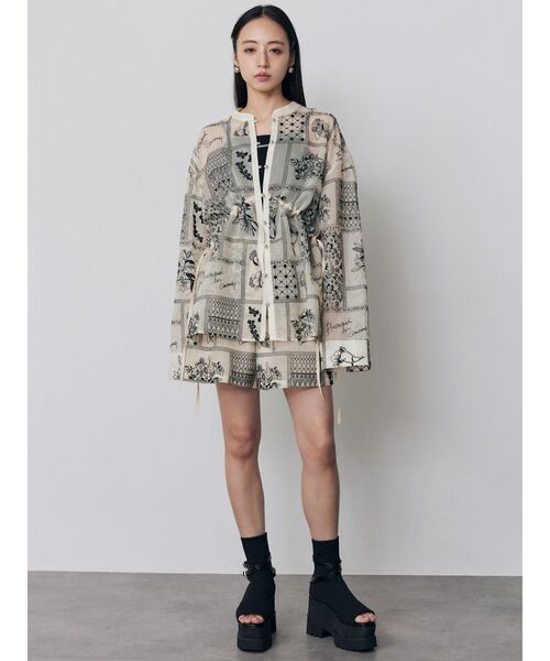 MURUA(ムルーア)の「【セットアップ対応】ウエストドロストシアーレースシャツ 夏服(シャツ/ブラウス・レディース・ブラック/アイボリー・FREE)」の14枚目の写真