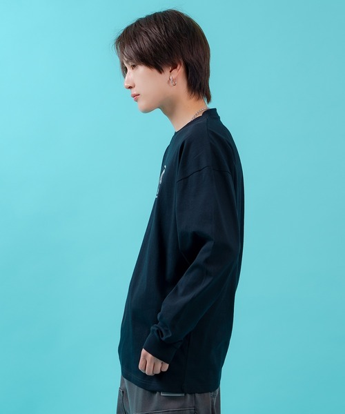 En serio TOKYO(エンソリオトーキョー)の「【SIDEWAYSTANCE】メタリックオーバルロゴ長袖Tシャツ 70647(Tシャツ/カットソー・メンズ・ホワイト/パープル/ブラック・MEDIUM/LARGE/X-LARGE/SMALL)」の8枚目の写真