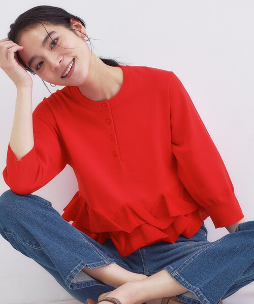 OPAQUE.CLIP(オペークドットクリップ)の「裾フリルヘンリーネックニット【洗濯機OK】(ニット/セーター・レディース・レッド系1/ブラック/アイボリー・00)」の3枚目の写真