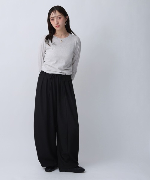 NOAHL（ノアル）の「【NOAHL】タックワイドイージーパンツ（その他パンツ・レディース・ホワイト系/ブラック・M/L）」の13枚目の写真