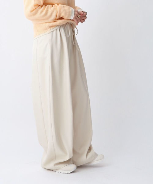 NOAHL（ノアル）の「【NOAHL】タックワイドイージーパンツ（その他パンツ・レディース・ホワイト系/ブラック・M/L）」の5枚目の写真