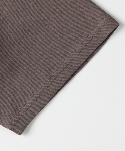 Levi's(リーバイス)の「リラックスフィットTシャツ(Tシャツ/カットソー・メンズ・ブラウン・L/M/S)」の5枚目の写真
