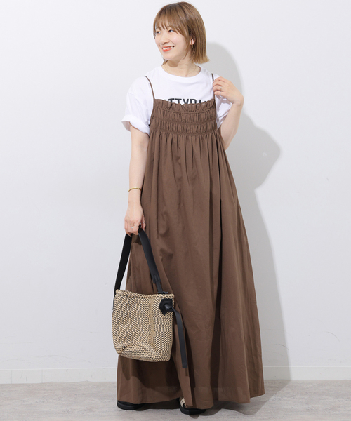 JOURNAL STANDARD relume(ジャーナルスタンダード レリューム)の「リネンミックスギャザーキャミワンピース(ワンピース・レディース・ブラック/ブラウン・FREE)」の6枚目の写真