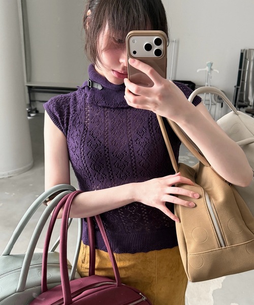 igi(イジ)の「BELT COLLAR KNIT TOP / ベルトカラーニット(ニット/セーター・レディース・パープル/ベージュ/ミント・FREE)」の15枚目の写真