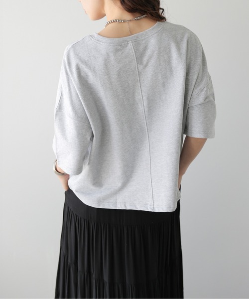 La-gemme(ラジェム)の「ドロップショルダーシンプルTシャツ/体系カバー/着回し自在/イージーケア(Tシャツ/カットソー・レディース・ホワイト/ブラック/グレー・フリー)」の20枚目の写真