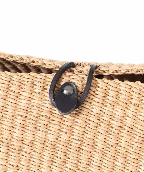 journal standard L'essage(ジャーナルスタンダードレサージュ)の「《追加2》INES BRESSAND/イネス ブレッサンド MEDIUM WALNUT ショルダーバッグ(ショルダーバッグ・レディース・アイボリー・FREE)」の10枚目の写真