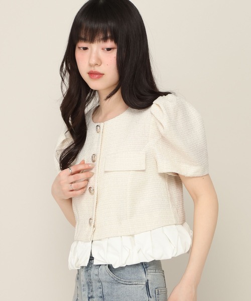 Heather(ヘザー)の「フリルヘムショートジャケット(半袖) 680021(ノーカラージャケット・レディース・アイボリー/ブラック・FREE)」の5枚目の写真