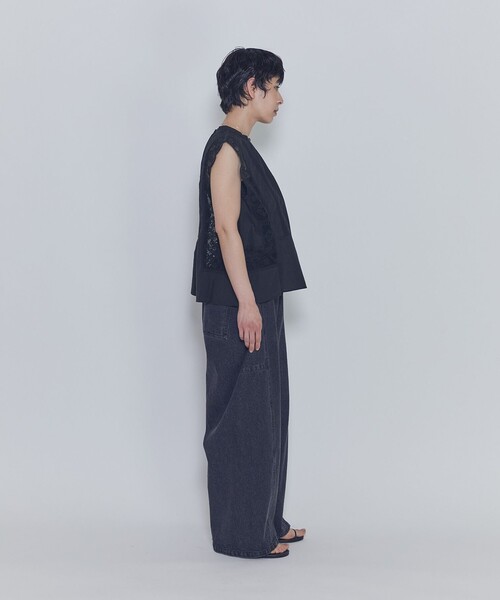 1er Arrondissement(プルミエアロンディスモン)の「ブラックデニムカーブパンツ(デニムパンツ・レディース・ブラック系その他3・38/36)」の8枚目の写真