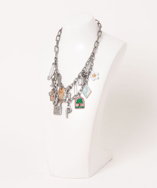 MARC JACOBS（マークジェイコブス）の「【NEW】POP AMERICANA CHARM NECKLACE/ポップ アメリカーナ チャーム ネックレス（ネックレス・レディース・シルバー系その他・ONE SIZE）」の4枚目の写真