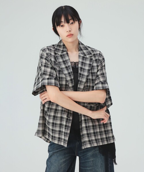 BEAMS HEART(ビームスハート)の「フレンチ 半袖 チェック ジャケット(テーラードジャケット・レディース・ブラック/ブラウン・FREE)」の5枚目の写真