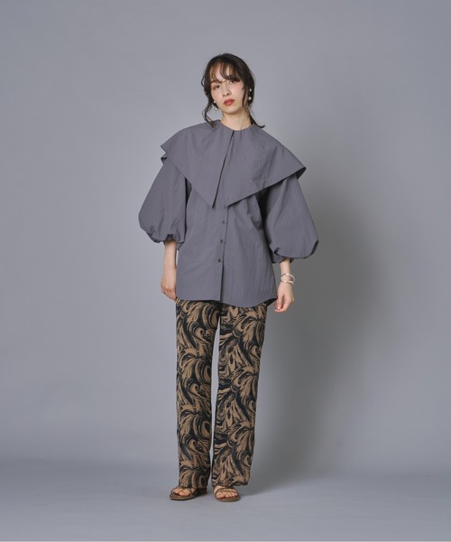 terrace（テラス）の「ケープカラーブラウス（シャツ/ブラウス・レディース・ブラック/チャコール/オフホワイト・FREE）」の11枚目の写真