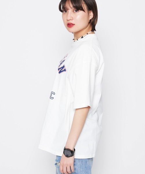 spiritoso（スピリトーゾ）の「【spiritoso】バードプリントカレッジＴシャツ（Tシャツ/カットソー・レディース・ネイビー/カーキ・FREE）」の18枚目の写真