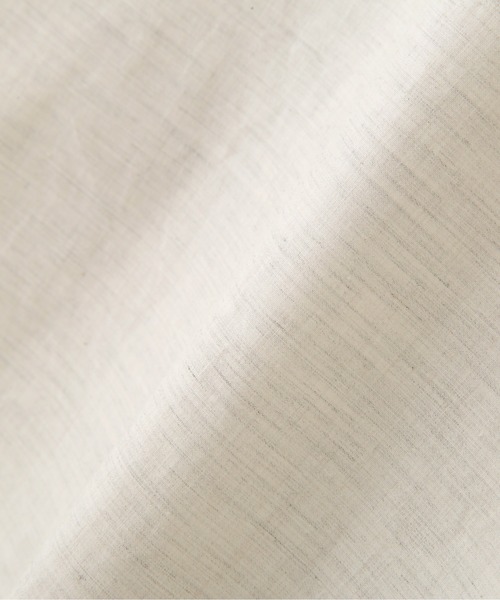 MHL.（エムエイチエル）の「HIGHCOUNT TOP DYED COTTON（シャツ/ブラウス・メンズ・アイボリー/ブルー・SMALL/MEDIUM/LARGE）」の6枚目の写真