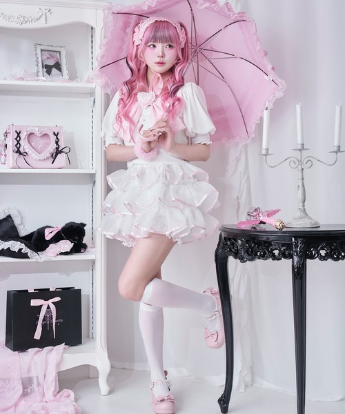 Magia Charm(マギアチャーム)の「オーガンジーフリルショートパンツ(その他パンツ・レディース・ブラック/ホワイト・F)」の4枚目の写真