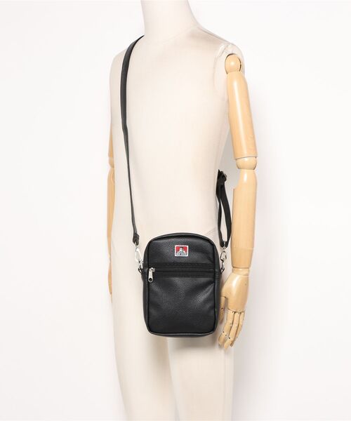 BEN DAVIS(ベンデイビス)の「《BEN DAVIS》PU LEATHER SHOULDER(ショルダーバッグ・メンズ・ブラック・FREE)」の3枚目の写真