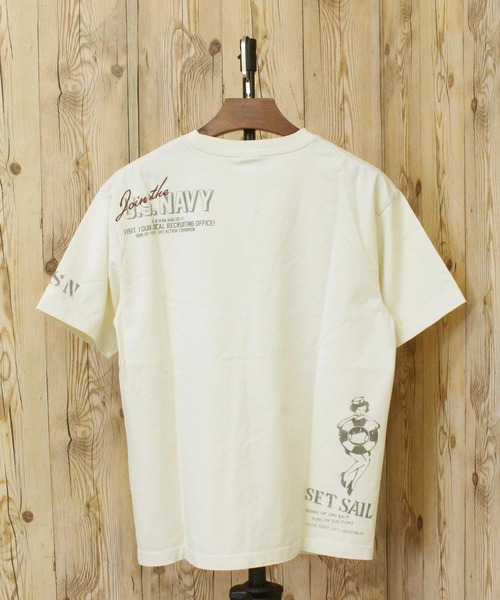 AVIREX（アヴィレックス）の「AGED-LOOK S/S NAVY STENCIL T-SHIRT（Tシャツ/カットソー・メンズ・チャコールグレー/オリーブ/アイボリー・M/XXL/XL/L）」の8枚目の写真