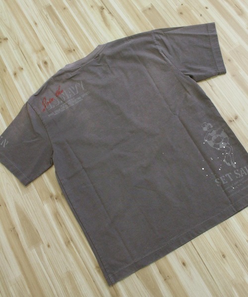 AVIREX（アヴィレックス）の「AGED-LOOK S/S NAVY STENCIL T-SHIRT（Tシャツ/カットソー・メンズ・チャコールグレー/オリーブ/アイボリー・M/XXL/XL/L）」の14枚目の写真