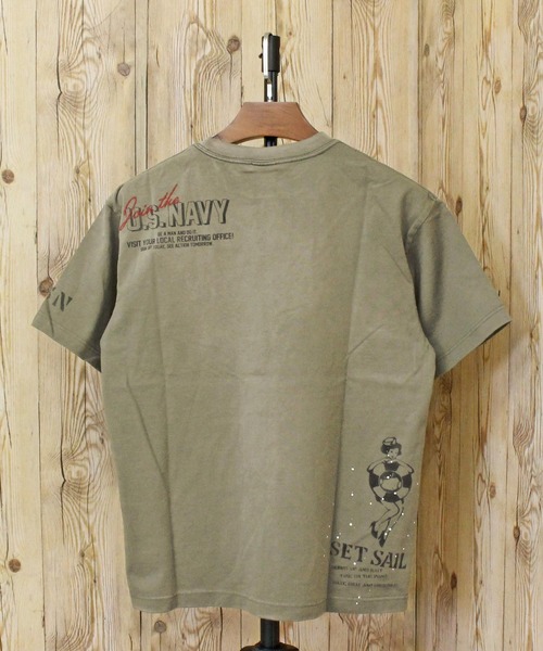 AVIREX（アヴィレックス）の「AGED-LOOK S/S NAVY STENCIL T-SHIRT（Tシャツ/カットソー・メンズ・チャコールグレー/オリーブ/アイボリー・M/XXL/XL/L）」の16枚目の写真