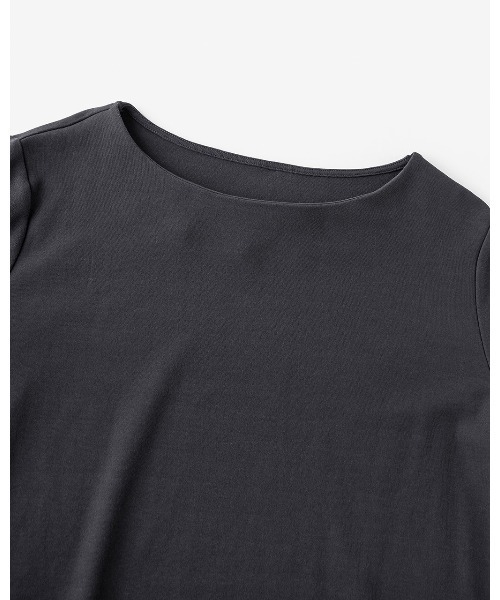 DoCLASSE（ ドゥクラッセ）の「ハイカウントコットン・ボートネック／7分袖（Tシャツ/カットソー・レディース・チャコール/ブラック/グレー・S）」の9枚目の写真