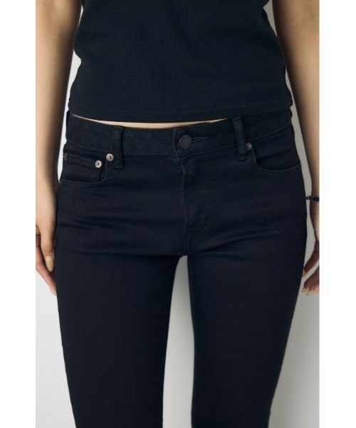 AZUL by moussy(アズールバイマウジー)の「【身長/骨格別着用画像あり】AZUL DENIM スキニーデニム(デニムパンツ・レディース・ライトブルー/ブラック/ダークブルー・MEDIUM/LARGE/XX-SMALL/X-SMALL/X-LARGE/SMALL)」の11枚目の写真