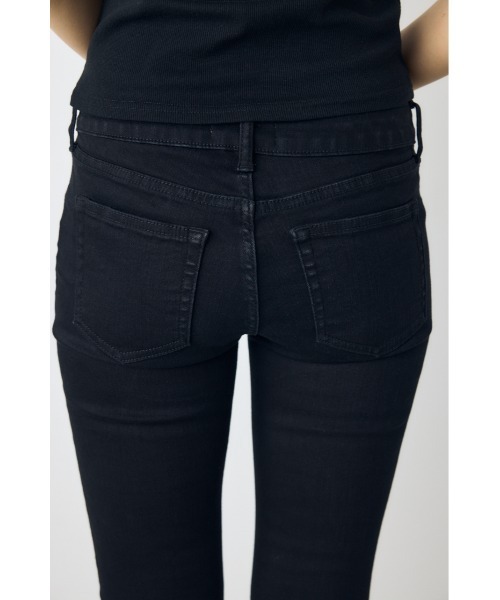 AZUL by moussy(アズールバイマウジー)の「【身長/骨格別着用画像あり】AZUL DENIM スキニーデニム(デニムパンツ・レディース・ライトブルー/ブラック/ダークブルー・MEDIUM/LARGE/XX-SMALL/X-SMALL/X-LARGE/SMALL)」の12枚目の写真