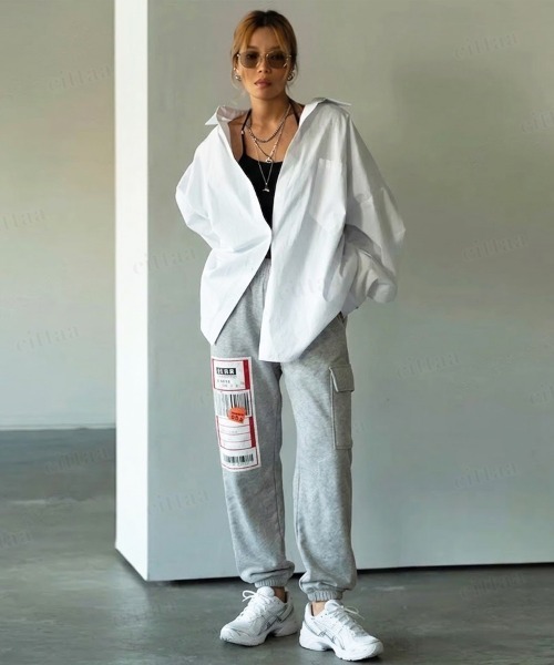 Dalfwin(ダールフィン)の「韓国ファッション オーバーサイズシャツ(シャツ/ブラウス・レディース・ホワイト/ライトブルー・FREE)」の17枚目の写真
