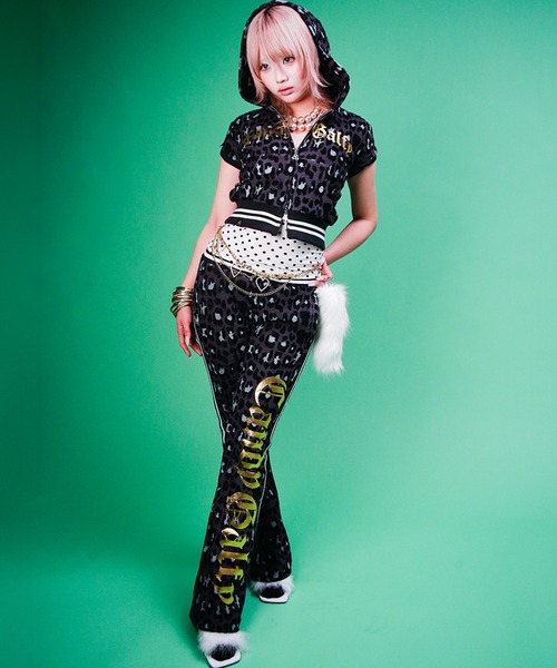 GALFY(ガルフィー)の「【GALFY/ガルフィー】ガラ悪GAL パーカー(パーカー・レディース・ピンク/パープル/ブラック/グリーン・M/S)」の10枚目の写真