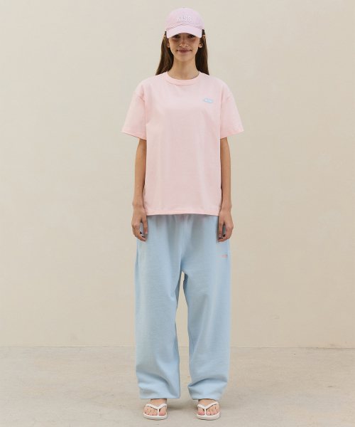 MTTIRE(マティレ)の「Stichi Logo T-shirt / Pink(Tシャツ/カットソー・レディース・その他・LARGE/X-LARGE/SMALL/MEDIUM)」の3枚目の写真