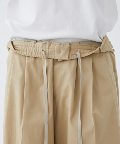 PUBLIC TOKYO(パブリックトウキョウ)の「SUMMER LIGHT CHINOS /チノパン/夏服/コットン100%/日本製/ウォッシャブル/ハリ感/カジュアル(チノパンツ・メンズ・ブラック/ベージュ/カーキ・1/2)」の15枚目の写真