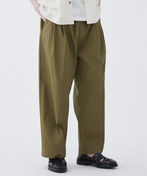 PUBLIC TOKYO(パブリックトウキョウ)の「SUMMER LIGHT CHINOS /チノパン/夏服/コットン100%/日本製/ウォッシャブル/ハリ感/カジュアル(チノパンツ・メンズ・ブラック/ベージュ/カーキ・1/2)」の20枚目の写真