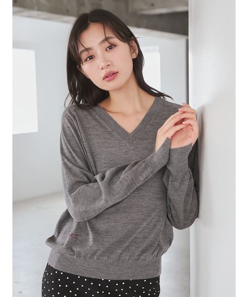 Mila Owen(ミラオーウェン)の「wool100%ハイゲージVネックニット(ニット/セーター・レディース・ボルドー/モカ/ライトブルー/グレー・F)」の7枚目の写真