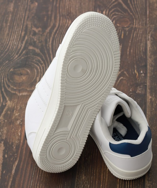 PERSON'S(パーソンズ)の「PERSON'S メンズ白スニーカー(スニーカー・メンズ・ホワイト×ネイビー/ホワイト・26cm/25cm/25.5cm/27cm/26.5cm)」の13枚目の写真