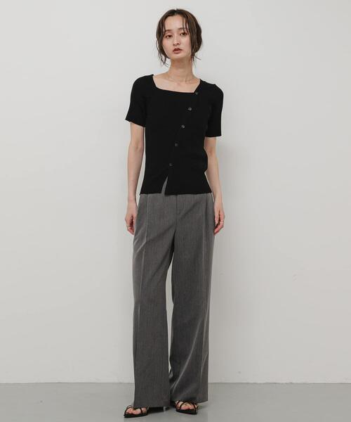 SENSE OF PLACE by URBAN RESEARCH(センスオブプレイスバイアーバンリサーチ)の「『洗濯可』アシメデザインハーフスリーブセーター(ニット/セーター・レディース・ブラック/オフホワイト/ブラウン/ライトブルー・ONE)」の22枚目の写真