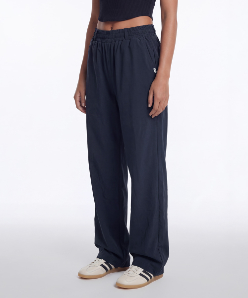HDEX(エイチデックス)の「エッセンシャルストレッチナイロンパンツ W (ネイビー)(その他パンツ・レディース・ネイビー・MEDIUM/LARGE)」の1枚目の写真
