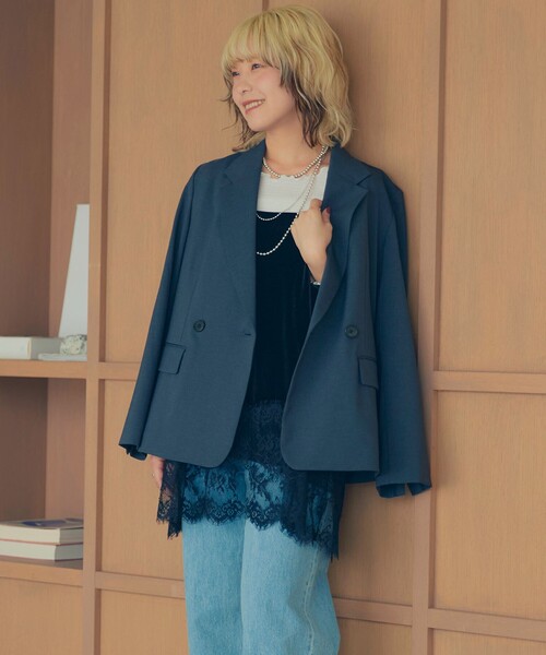 A DAY IN THE LIFE UNITED ARROWS(アデイインザライフユナイテッドアローズ)の「ベロア裾レースキャミソール <A DAY IN THE LIFE>(Tシャツ/カットソー・レディース・ブラック/ナチュラル/ダークブラウン・FREE)」の4枚目の写真