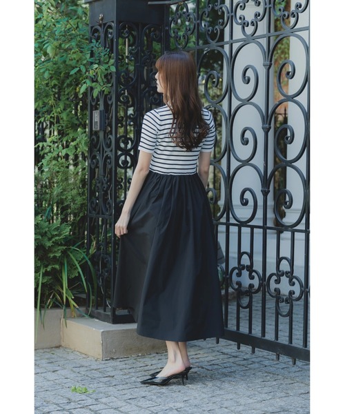 ORGUE（オルグ）の「Bi-color docking one-piece/バイカラードッキングワンピース（スカート・レディース・ブラック/ブルー/ブラック×ホワイト/アイボリー・MEDIUM/SMALL）」の11枚目の写真