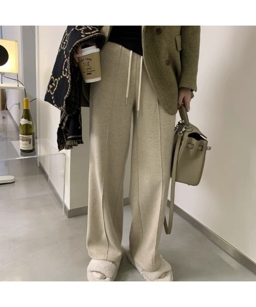 Carpe Diem(カルペディエム)の「裏起毛ピンタックワイドパンツ(その他パンツ・レディース・ブラック/ベージュ・L/M)」の5枚目の写真