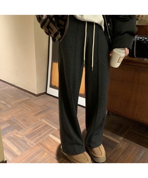 Carpe Diem(カルペディエム)の「裏起毛ピンタックワイドパンツ(その他パンツ・レディース・ブラック/ベージュ・L/M)」の8枚目の写真
