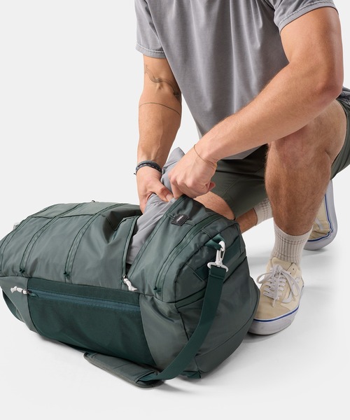 Matador(マタドール)の「Matador/マタドール 45L SEG Hybrid Travel Pack/45L セグ ハイブリッド トラベルパック(バックパック/リュック・メンズ・ワインレッド/ダークグリーン/ブラック・FREE)」の17枚目の写真