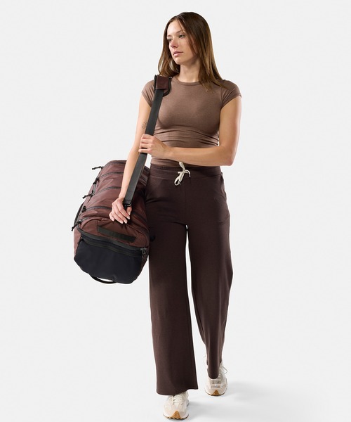 Matador(マタドール)の「Matador/マタドール 45L SEG Hybrid Travel Pack/45L セグ ハイブリッド トラベルパック(バックパック/リュック・メンズ・ワインレッド/ダークグリーン/ブラック・FREE)」の11枚目の写真