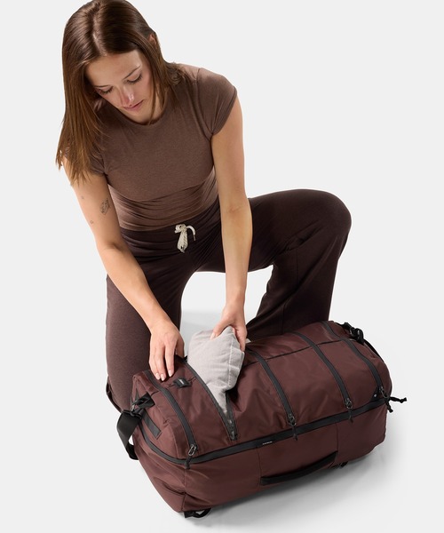 Matador(マタドール)の「Matador/マタドール 45L SEG Hybrid Travel Pack/45L セグ ハイブリッド トラベルパック(バックパック/リュック・メンズ・ワインレッド/ダークグリーン/ブラック・FREE)」の5枚目の写真