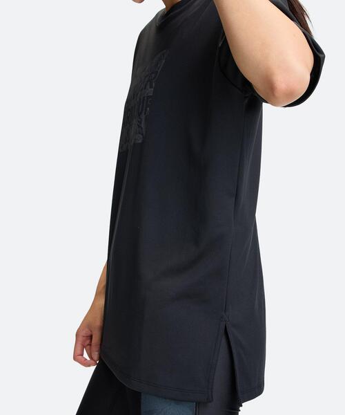 UNDER ARMOUR(アンダーアーマー)の「UAテック オーバーサイズド グラフィック ショートスリーブ Tシャツ(トレーニング/レディース)(Tシャツ/カットソー・レディース・ブラック・XL/L/M/S)」の5枚目の写真